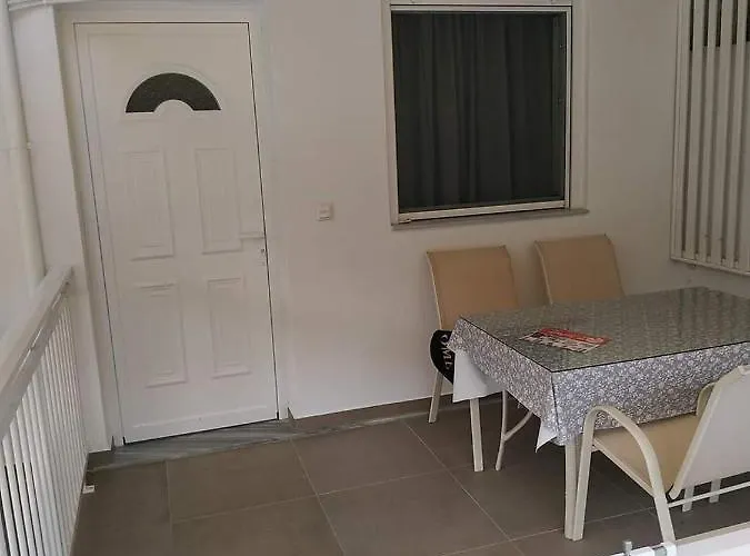 Apartment Christin Nei